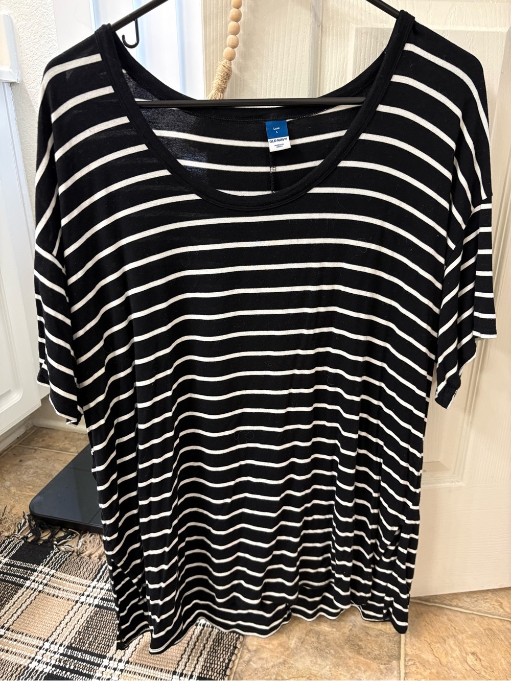 Old Navy Black and White Striped Scoop Neck Tee